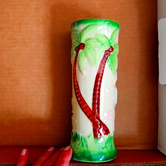 VTG HULA GIRL, toppless Harvey's, Lake Tahoe, Ceramic Glass - Picture 6 of 13